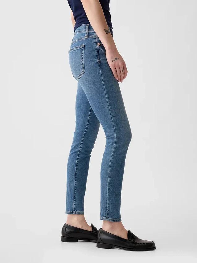 True-Skinny-Jeans mit mittlerer Leibhöhe