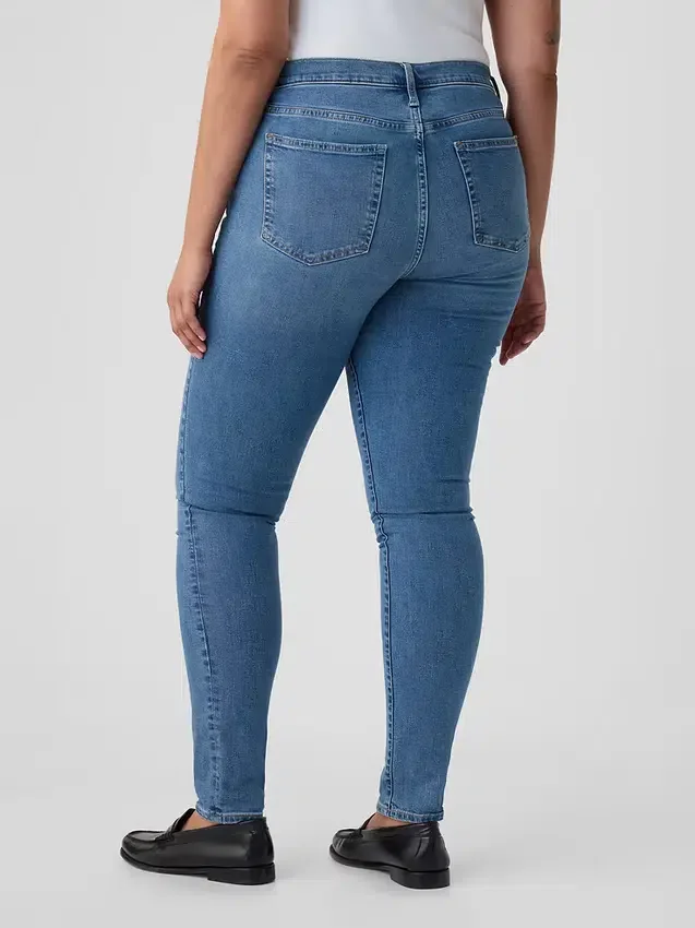 True-Skinny-Jeans mit mittlerer Leibhöhe