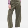 Twill-Hose mit mittlerer Leibhöhe und weitem Bein