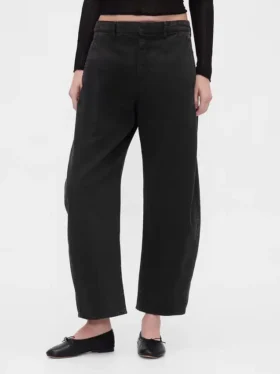 Twill-Hose mit mittlerer Leibhöhe und weitem Bein