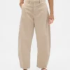 Twill-Hose mit mittlerer Leibhöhe und weitem Bein