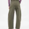 Twill-Hose mit mittlerer Leibhöhe und weitem Bein