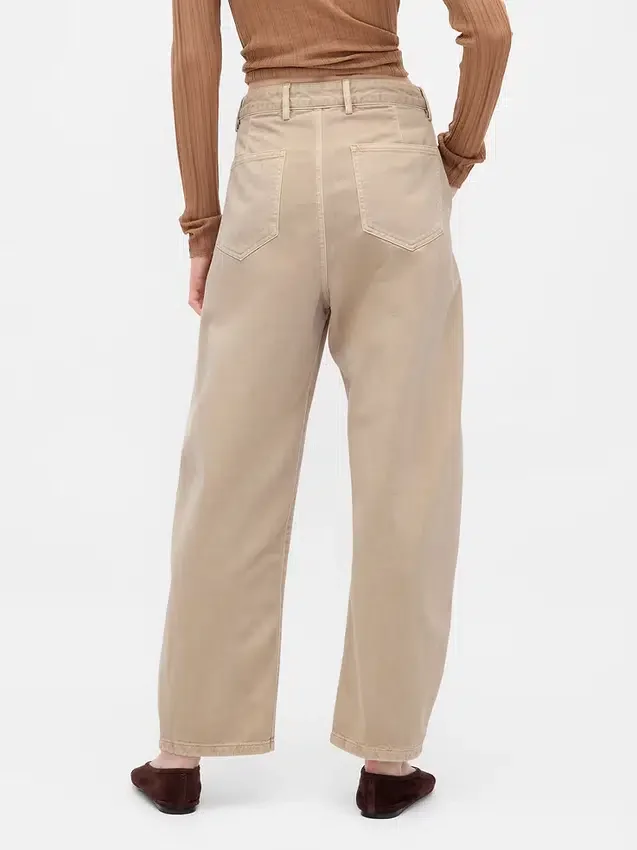 Twill-Hose mit mittlerer Leibhöhe und weitem Bein