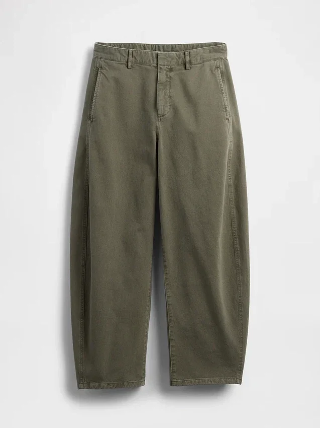 Twill-Hose mit mittlerer Leibhöhe und weitem Bein