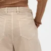Twill-Hose mit mittlerer Leibhöhe und weitem Bein