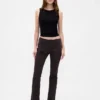 Twill-Hose mit niedriger Leibhöhe, lang und schmal geschnitten