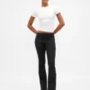 Twill-Hose mit niedriger Leibhöhe, lang und schmal geschnitten