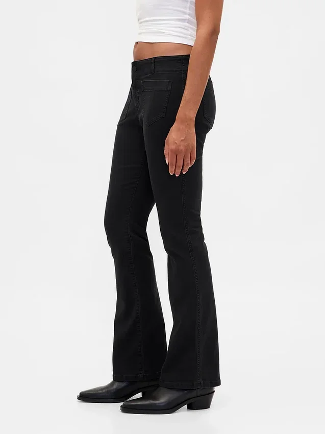 Twill-Hose mit niedriger Leibhöhe, lang und schmal geschnitten