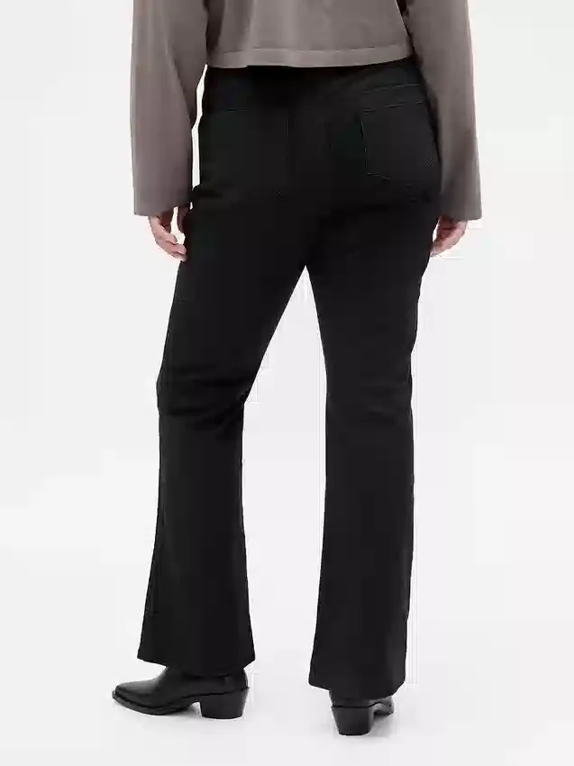 Twill-Hose mit niedriger Leibhöhe, lang und schmal geschnitten