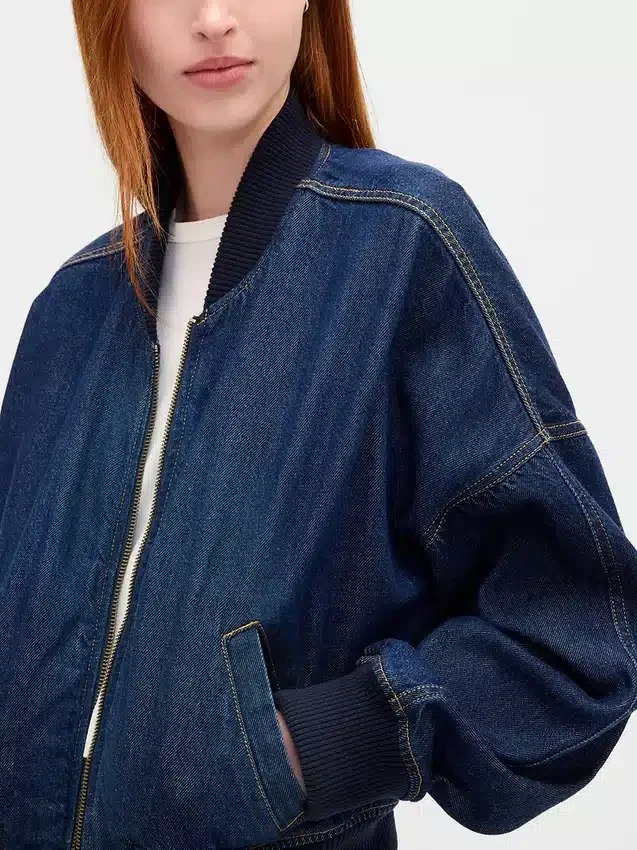 Ultraweiche Denim-Bomberjacke