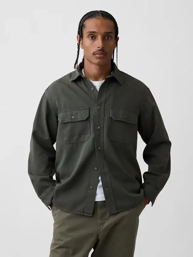 Ultraweiches Denim-Utility-Hemd in lockerer Passform