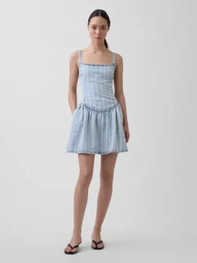 Ultraweiches Mini-Kleid aus gestreiftem Denim mit tief sitzender Taille