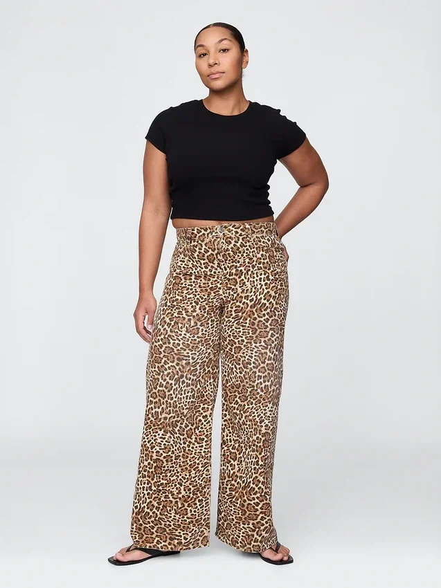 Ultrweiche Baggy-Jeans mit Leopardenmuster und mittlerer Leibhöhe