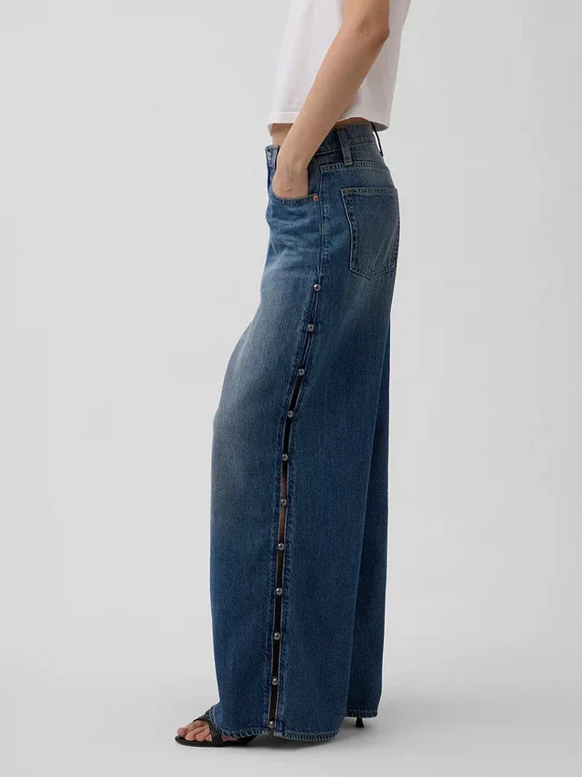 Ultrweiche Baggy-Jeans mit Nieten und mittlerer Leibhöhe