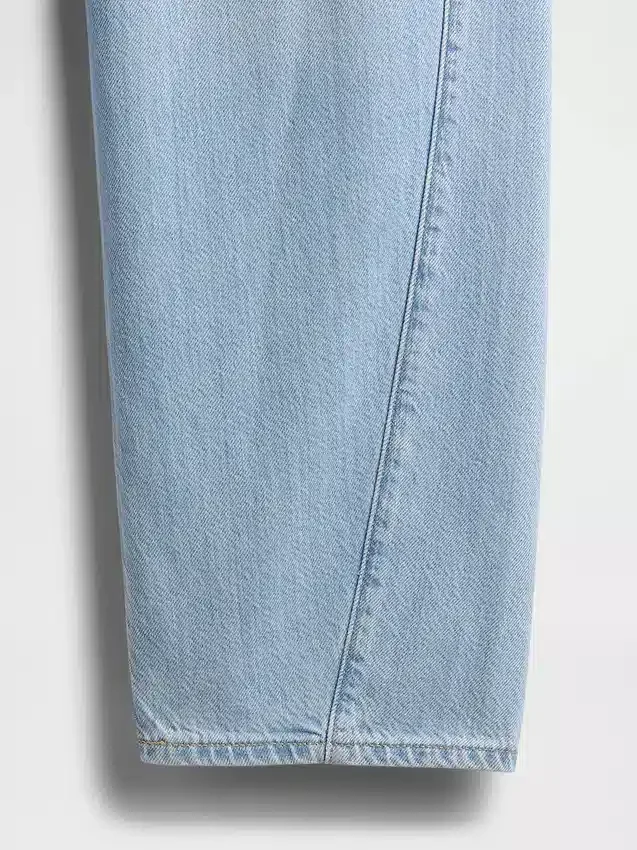 Ultrweiche Barrel-Jeans mit hoher Leibhöhe