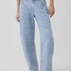 Ultrweiche Barrel-Jeans mit niedriger Leibhöhe