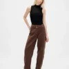 Ultrweiche Crossover-Barrel-Jeans mit hoher Leibhöhe