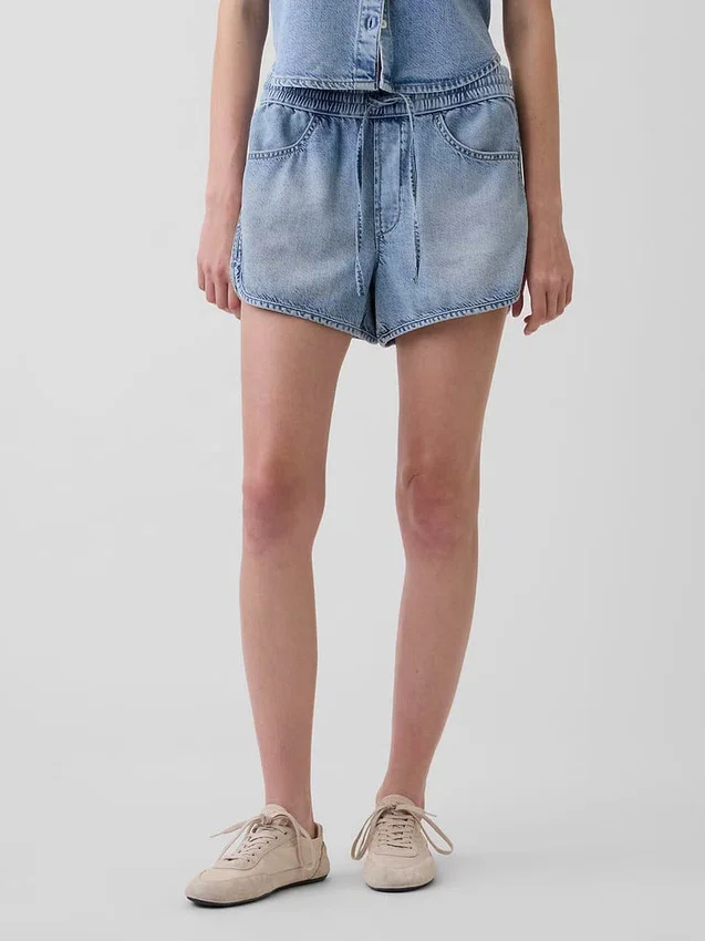 Ultrweiche Denim-Shorts „Easy Dolphin“ mit mittlerer Leibhöhe
