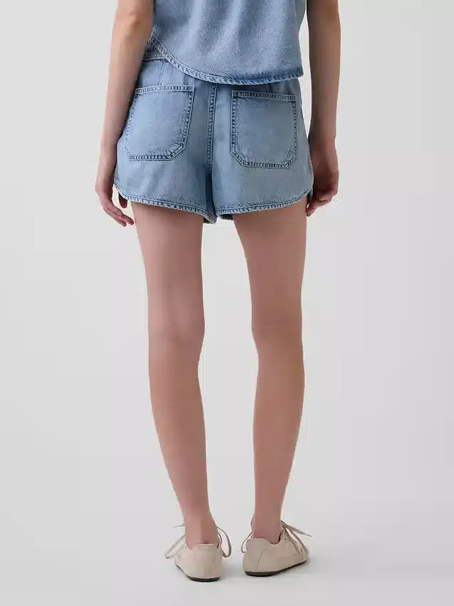 Ultrweiche Denim-Shorts „Easy Dolphin“ mit mittlerer Leibhöhe