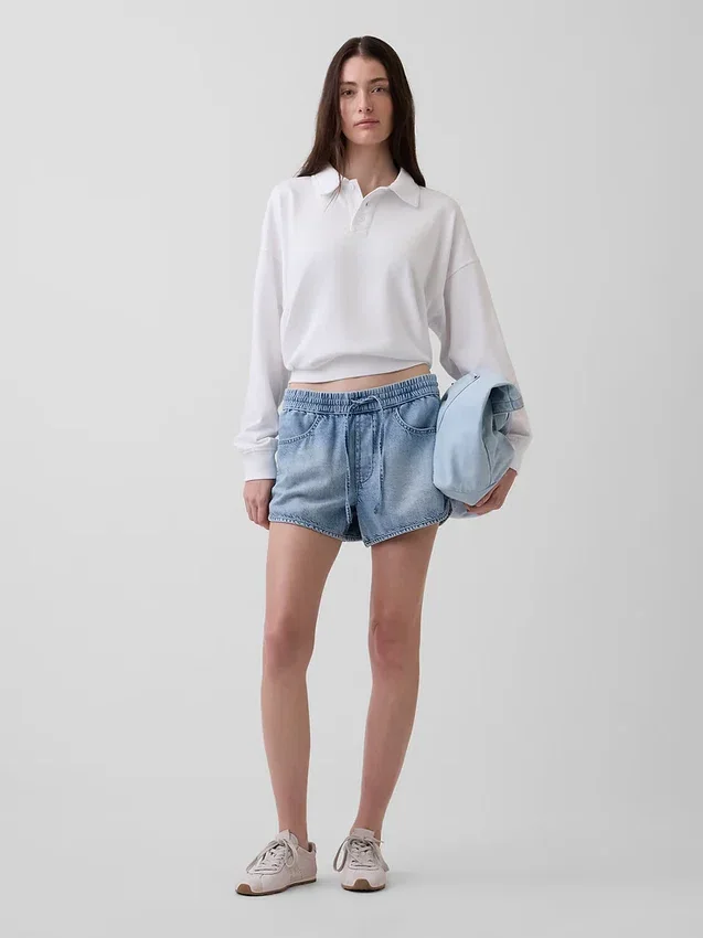 Ultrweiche Denim-Shorts „Easy Dolphin“ mit mittlerer Leibhöhe