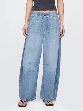 Ultrweiche „Easy Horseshoe“-Jeans mit mittlerer Leibhöhe