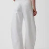 Ultrweiche Horseshoe-Jeans mit hoher Leibhöhe und Gürtel