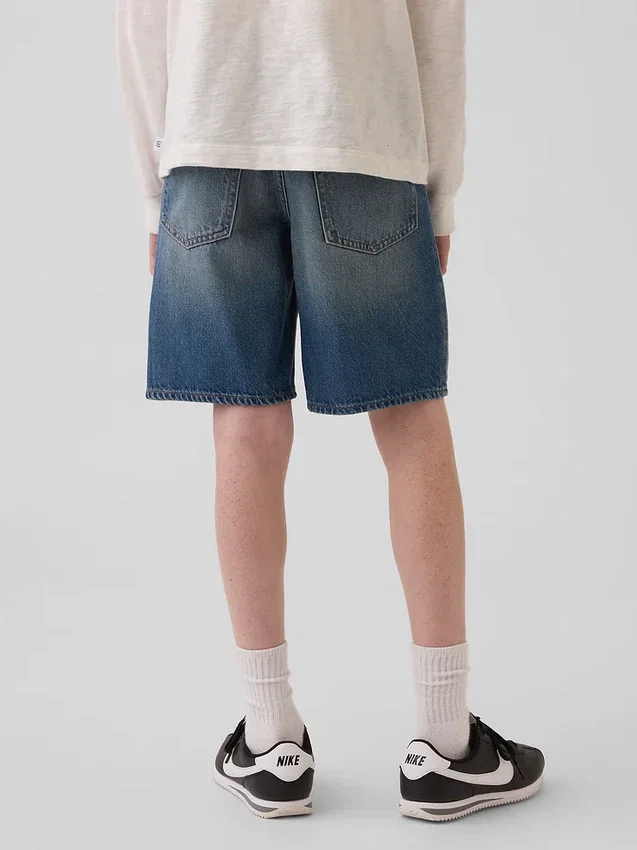 Ultrweiche, locker sitzende „90er“-Jeans-Shorts für Kinder