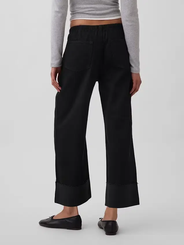 Ultrweiche, locker sitzende Crop-Jeans im 90er-Jahre-Stil mit niedriger Leibhöhe
