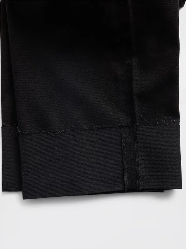 Ultrweiche, locker sitzende Crop-Jeans im 90er-Jahre-Stil mit niedriger Leibhöhe