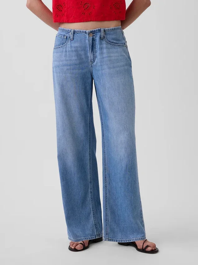 Ultrweiche, locker sitzende Jeans im 90er-Jahre-Stil mit niedriger Leibhöhe