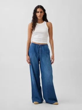 Ultrweiche, locker sitzende Jeans mit mittlerer Leibhöhe