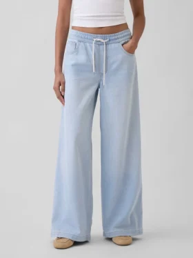 Ultrweiche, locker sitzende Jeans mit mittlerer Leibhöhe
