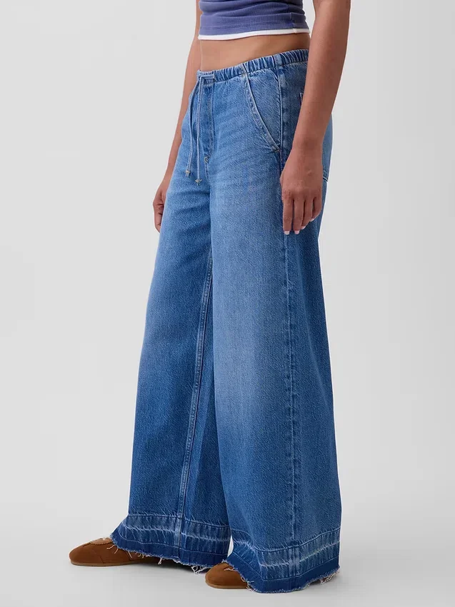 Ultrweiche, locker sitzende Jeans mit mittlerer Leibhöhe