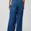 Ultrweiche, locker sitzende Jeans mit mittlerer Leibhöhe