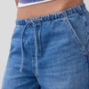 Ultrweiche, locker sitzende Jeans mit mittlerer Leibhöhe