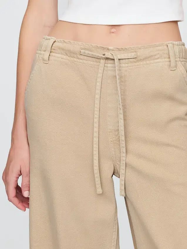 Ultrweiche, locker sitzende Jeans mit mittlerer Leibhöhe