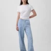 Ultrweiche, locker sitzende Streifen-Jeans im 90er-Jahre-Stil mit niedriger Leibhöhe