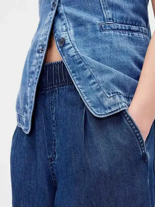 Ultrweiche, plissierte Baggy-Jeans mit mittlerer Leibhöhe