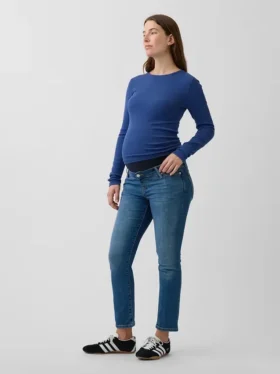 Umstandsjeans mit durchgehendem Einsatz in schmaler Passform