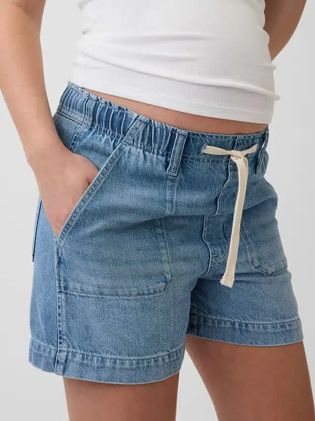 Umstandsmode-Shorts aus ultraweichem Denim mit durchgehendem Einsatz
