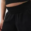 Umstandsshorts mit Bauchfreiraum