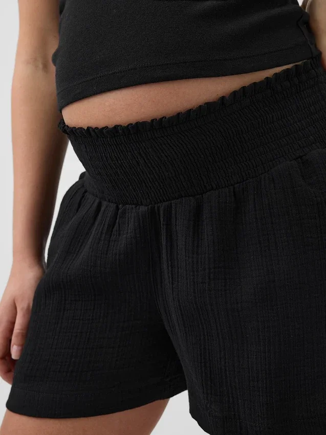 Umstandsshorts mit Bauchfreiraum