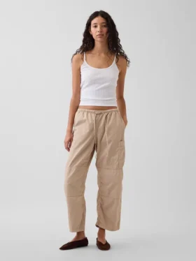 Utility-Hose mit mittlerer Leibhöhe aus Twill und weitem Bein