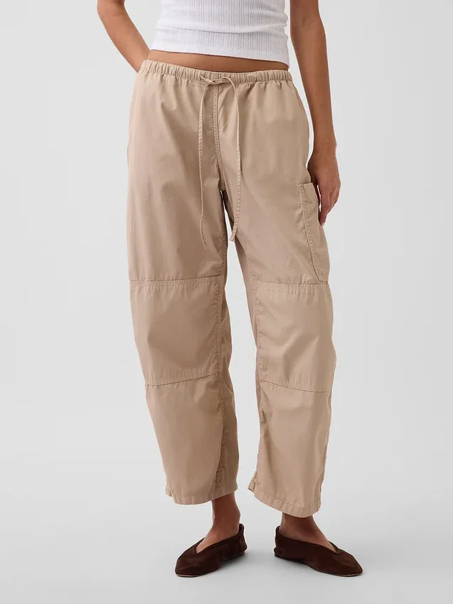 Utility-Hose mit mittlerer Leibhöhe aus Twill und weitem Bein