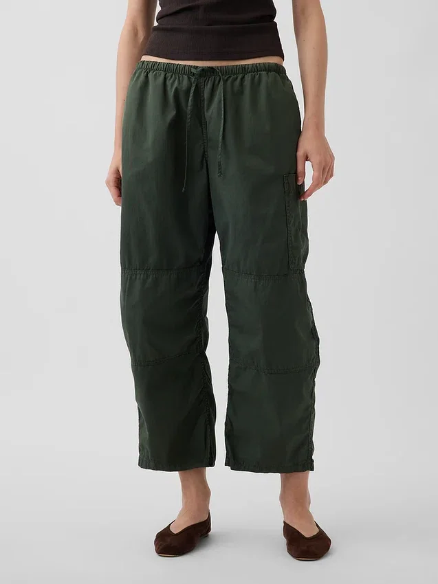 Utility-Hose mit mittlerer Leibhöhe aus Twill und weitem Bein