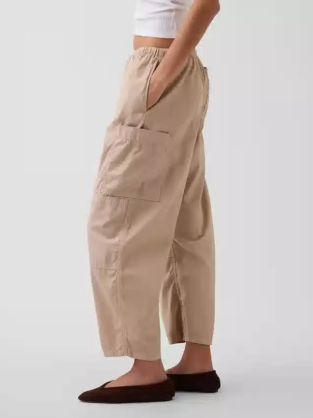 Utility-Hose mit mittlerer Leibhöhe aus Twill und weitem Bein