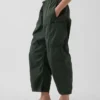 Utility-Hose mit mittlerer Leibhöhe aus Twill und weitem Bein