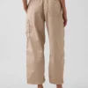 Utility-Hose mit mittlerer Leibhöhe aus Twill und weitem Bein