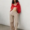 Utility-Hose mit mittlerer Leibhöhe aus Twill und weitem Bein