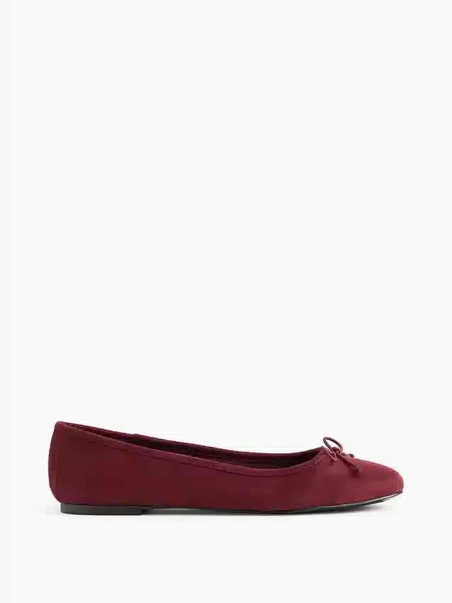 Vegane Ballerinas aus Wildleder
